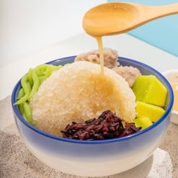 น้ำแข็งใสน้ำตาลเคี่ยว