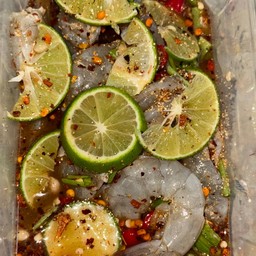 ลาบกุ้งสดมะนาว