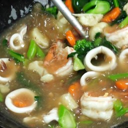 ราดหน้าทะเล