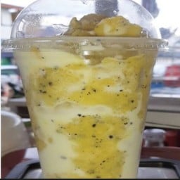 เสาวรสโยเกิร์ต