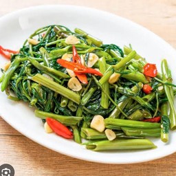 ผัดผักบุ้ง