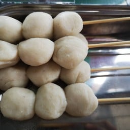 ลูกชิ้นปลาเยาวราช นึ่ง