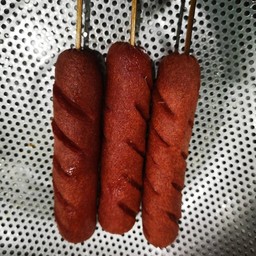 ฮอทดอกแดง ทอด