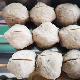 ลูกชิ้นเนื้อ จัมโบ้ นึ่ง