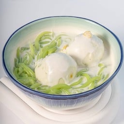 ไอศกรีมกะทิรวมมิตร+ลอดช่องน้ำกะทิ