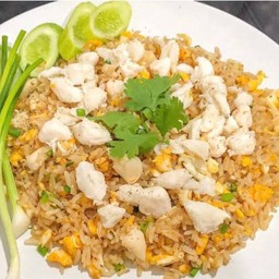 ข้าวผัดปู (กลาง)