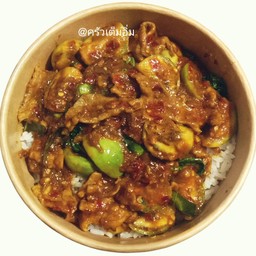 ข้าวผัดพริกแกงเขียวหวาน