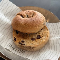 Cinnamon Raisin Bagel