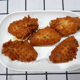 ปีกไก่ราดน้ำปลา