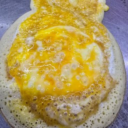 โตเกียวไข่แม็คกี้