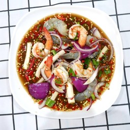 ยำกุ้งทูโทน