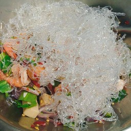 ยำเส้นแก้วรวม