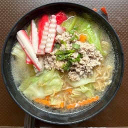 ต้มมาม่า หมูสับ+ไข่