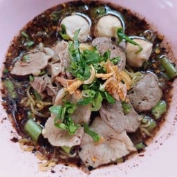 ก๋วยเตี๋ยวเรืออยุธยา ป้าสังวาล บางบัวทอง บางบัวทอง