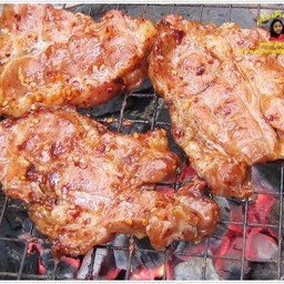 เสือร้องไห้ + คอหมูย่าง + ปลาดุกย่าง +ตำปลาร้า +ตำไทยใส่ปู + ข้าวเหนียว 2