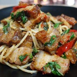 ป้าจุกหมูกรอบพริกเกลือ