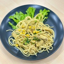 สปาเก็ตตี้ เขียวหวาน อกไก่ (สูตรคลีน)