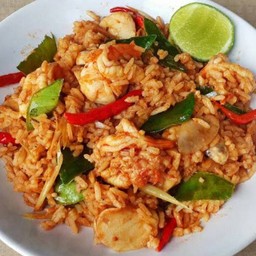 ข้าวผัดต้มยำทะเลเดือด