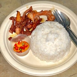 ข้าวเนื้อเค็มทอด