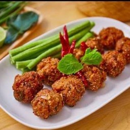 -ลาบทอด หมู -เนื้อ