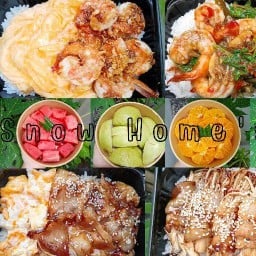 Snow Home's ข้าวไข่ข้น อาหารตามสั่ง ผลไม้สดปอกพร้อมทาน