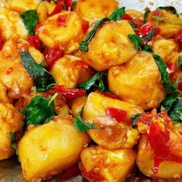 ข้าวกระเพราเต้าหู้