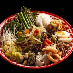 ตำถาดลาวผัดหมี่โคราช