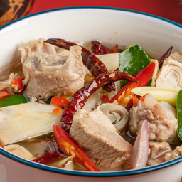 ต้มแซ่บซี่โครงแก้ว