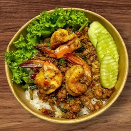 ข้าวผัดกระเพรากุ้งหมูสับ