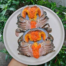 ปูไข่ดอง 2ตัว (ss)
