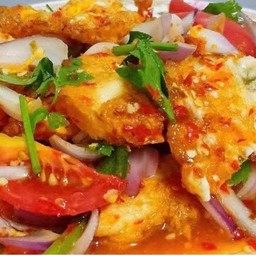 ยำไข่ดาว