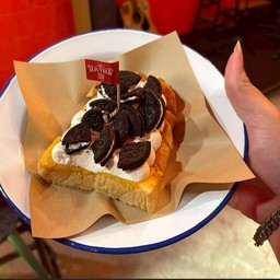 ปังแผ่นปิ้งวิปครีมโอริโอ้