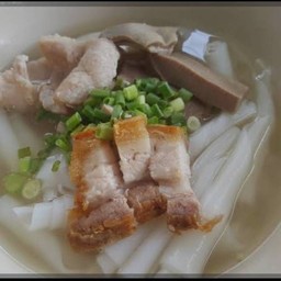 ก๋วยจั๊บน้ำใส