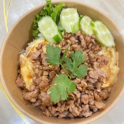 ข้าวหน้าไข่ข้นหมูสับกระเทียม