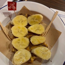 ปังแผ่นปิ้งนูเทลล่ากล้วย