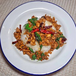 กะเพราเป็ดสับ