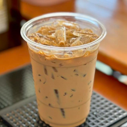 กาแฟนมสด (เย็น)