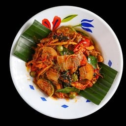 ผัดเผ็ดหมูป่า