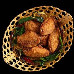 ปีกไก่ทอดน้ำปลา