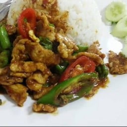 เครื่องแกงราดข้าว