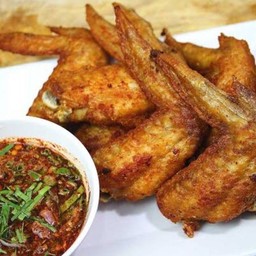 ปีกไก่ทอด