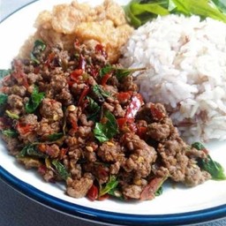 ข้าวกระเพราหมู