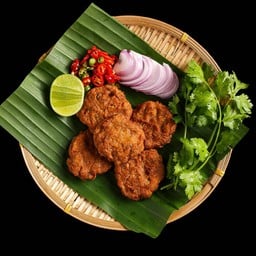 หมูสับปลาเค็มทอด