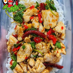 ข้าวผัดกะเพราไก่