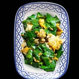 ใบเหลียงผัดไข่