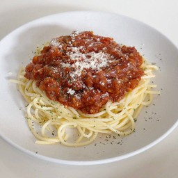 สปาเก็ตตี้โบโลเนส