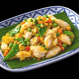เนื้อปูก้อนผัดพริกเหลือง