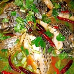 ต้มแซ่บปลานิล