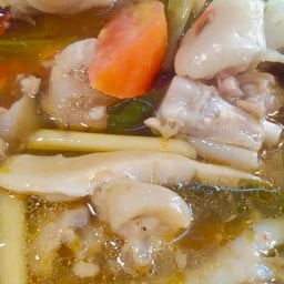 ข้าวแกงเจ๊ปอง