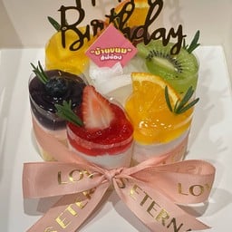 เค้กวันเกิดมินิครึ่งปอนด์ (7ชิ้น)